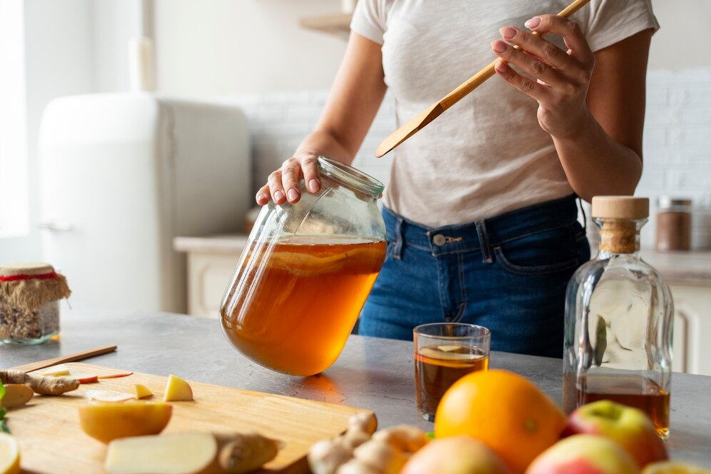 Descubra a mágica da fermentação: kombucha e kefir